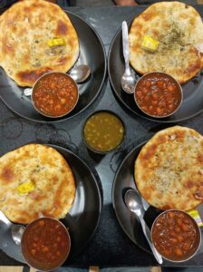 Top 10 Famous Street Foods in India You Must Try Delicious chole bhature